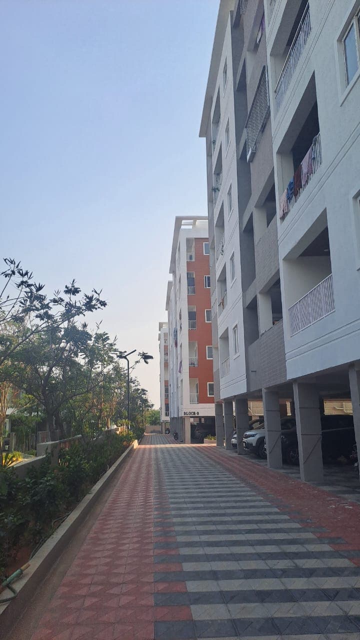 3 BHK Flat (1450 sqft) - RNG Supra